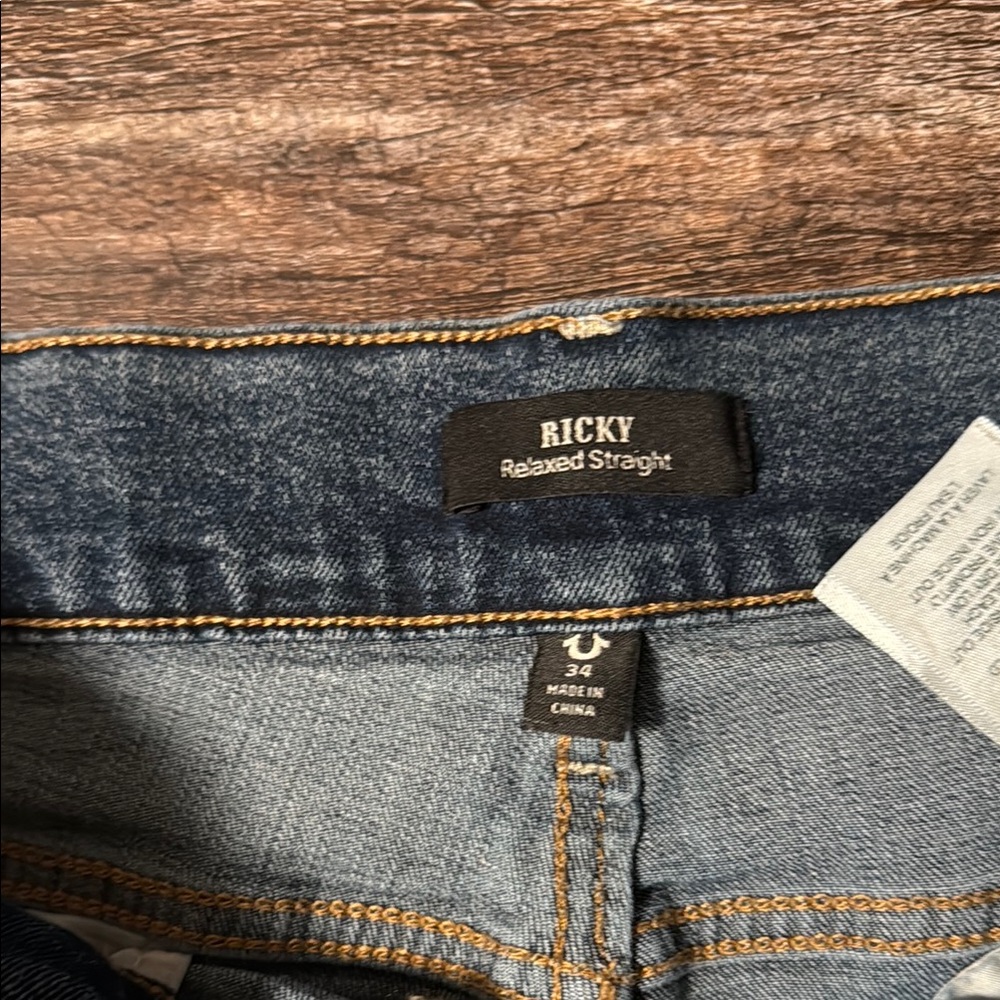True Religion Ricky Jeans - Picture 2 of 3